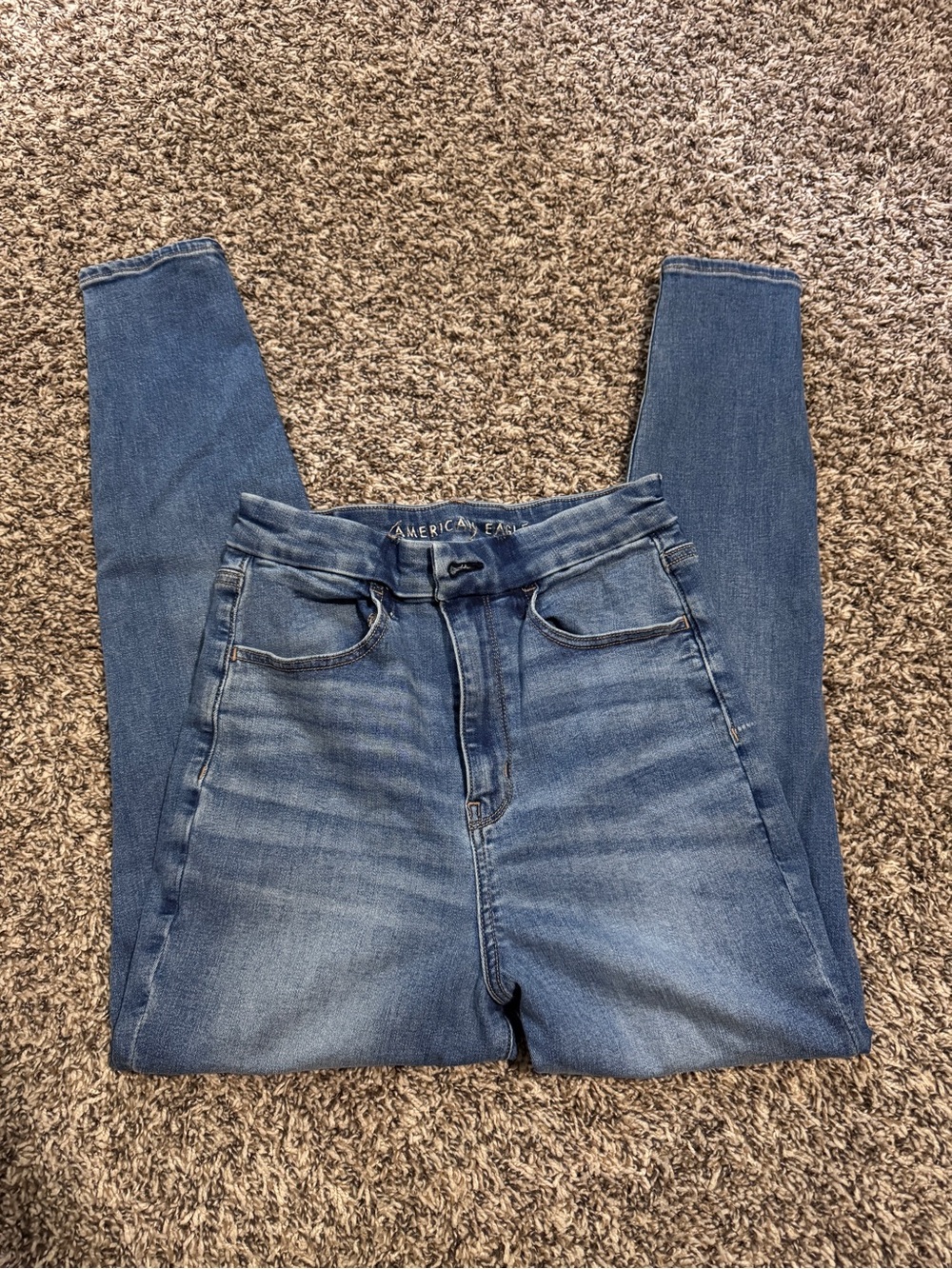 American Eagle Outfitters Super High-Rise Skinny Jeans in Medium Blue Wash